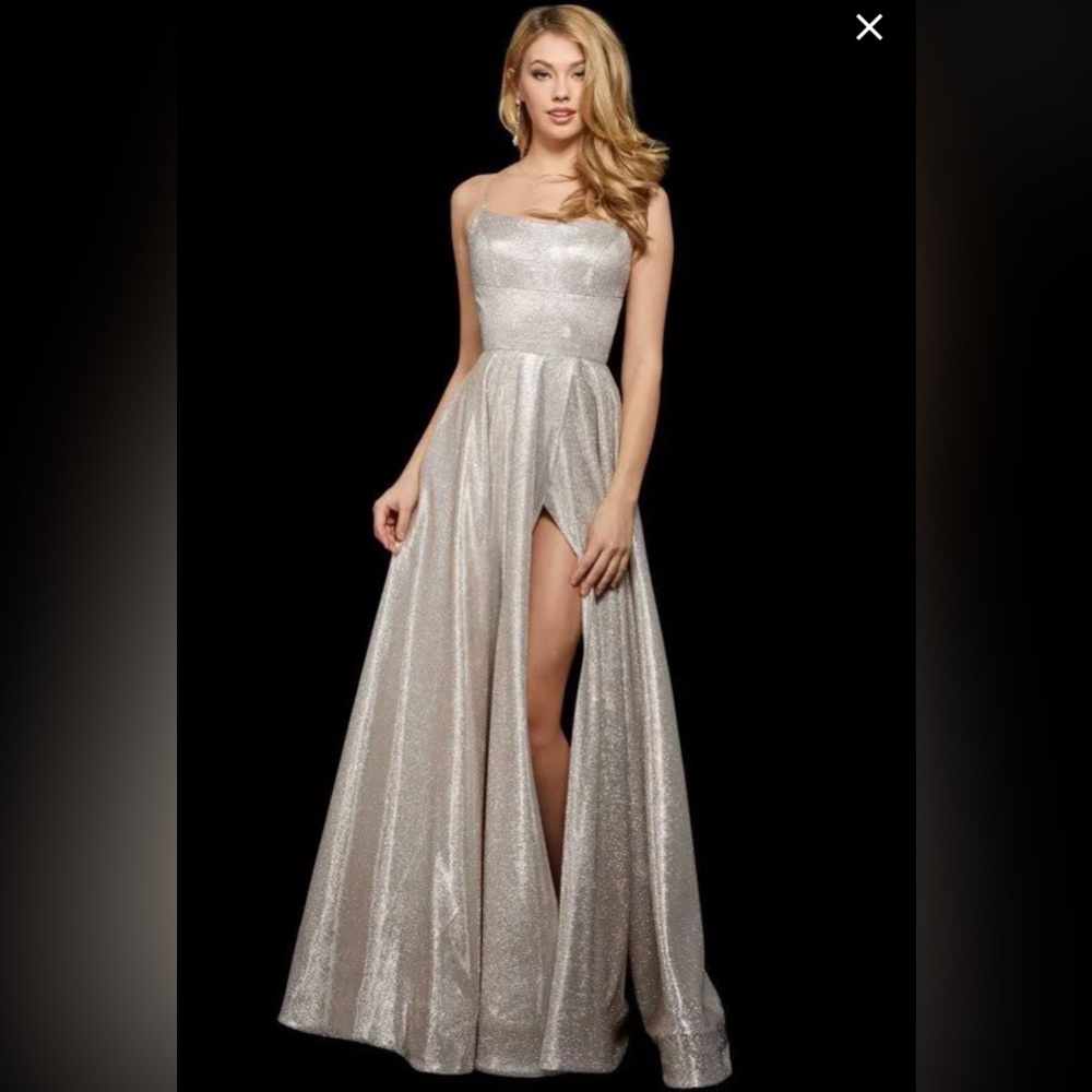 Silver sherri hill prom dress